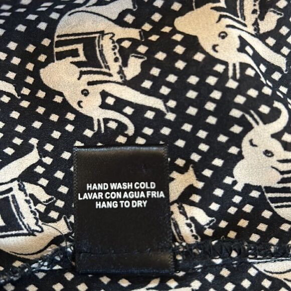 Pixley black tan elephant patterned long rollable sleeve blouse Size S - Picture 8 of 9